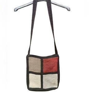 NWOT The Sak Black Red Tan Cream 4-Square Crochet Purse Shoulder Bag